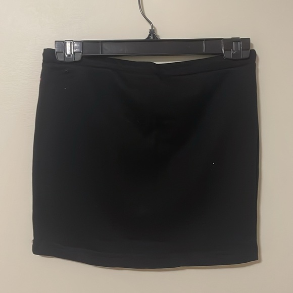 Fashion Nova - Always Devine Skirt Set - Black and Pink - XSmall - Picture 6 of 7